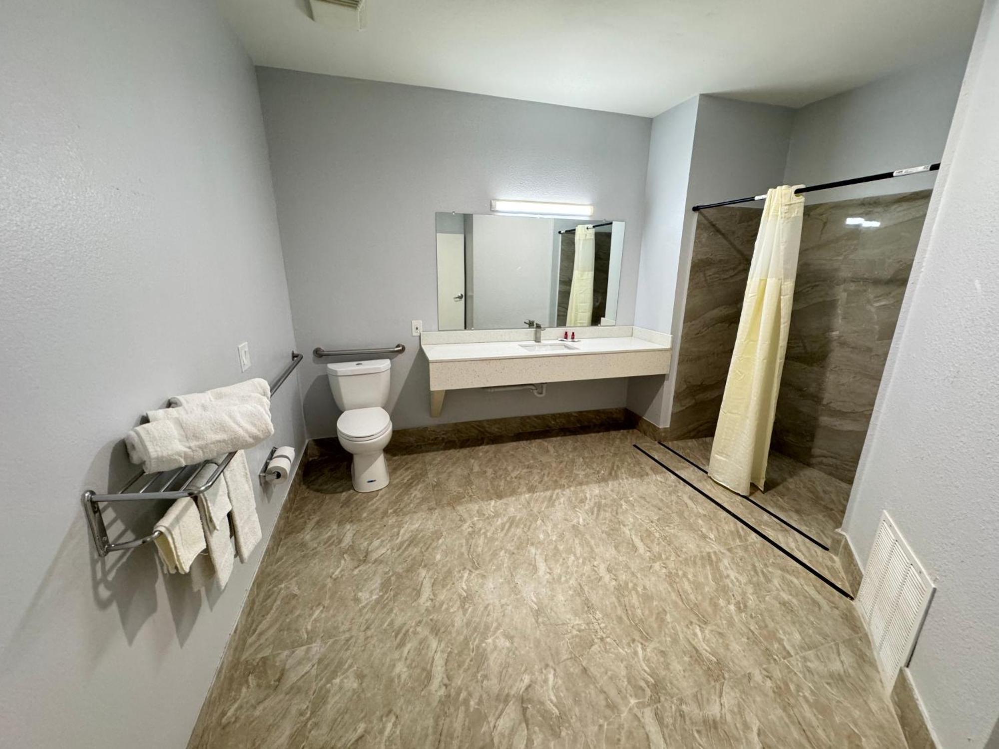 Americas Best Value Inn & Suites Haltom City Ft. Worth Eksteriør bilde